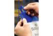 Immagine di Tasche per identificazione Durable con fascette di aggancio blu f.to esterno mm 223x380- inserto A5