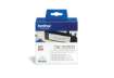 Immagine di Rotolo di etichetta continua in carta adesiva nero/bianco Brother 62 mm x 30,48 mt - DK22205