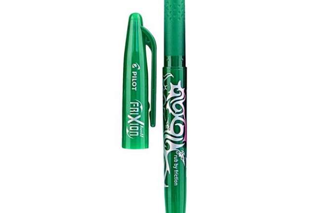Immagine di Penna a sfera Frixionball -  punta 0,7mm - verde - Pilot
