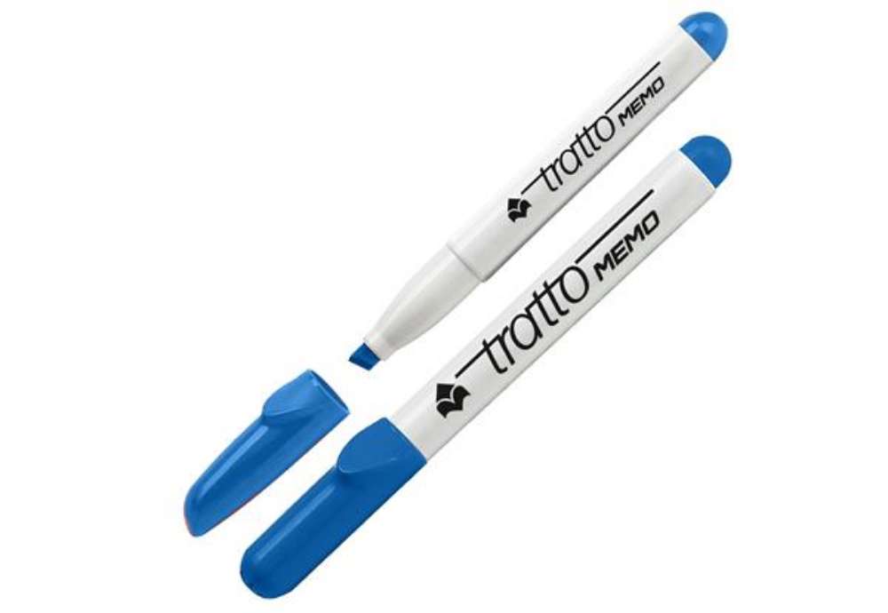 Immagine di Pennarello Tratto Memo - a secco - per lavagne cancellabili - punta a scalpello - tratto 6,5mm - blu
