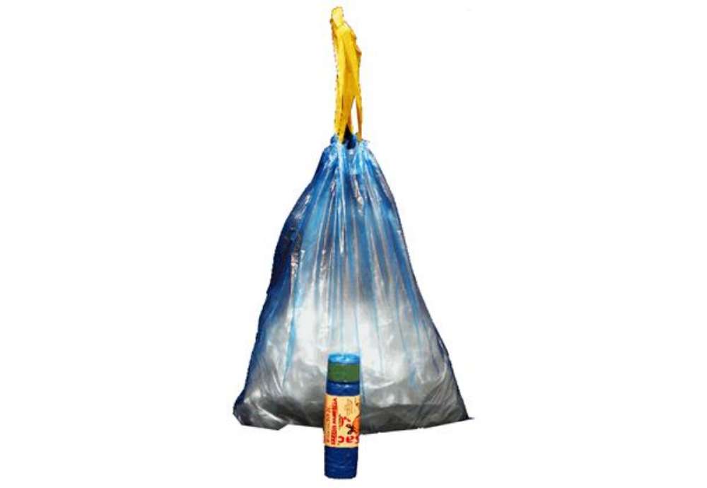 Immagine di Sacchi - 50 x 60 cm - 30 L - 13 micron - con maniglie - MDPE/HDPE - azzurro - Rolsac - conf. 15 pezz