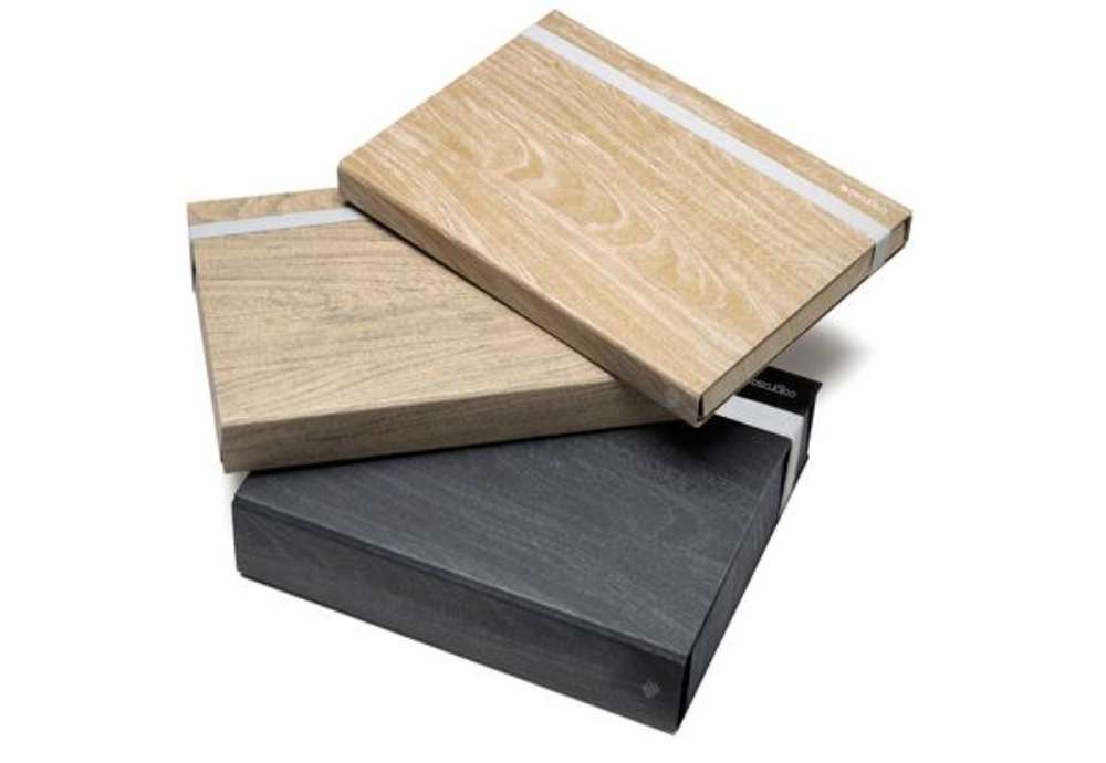 Immagine di Cartella portaprogetto Wood - 24,5 x 35 cm - dorso 7 cm - colori assortiti - Colorosa