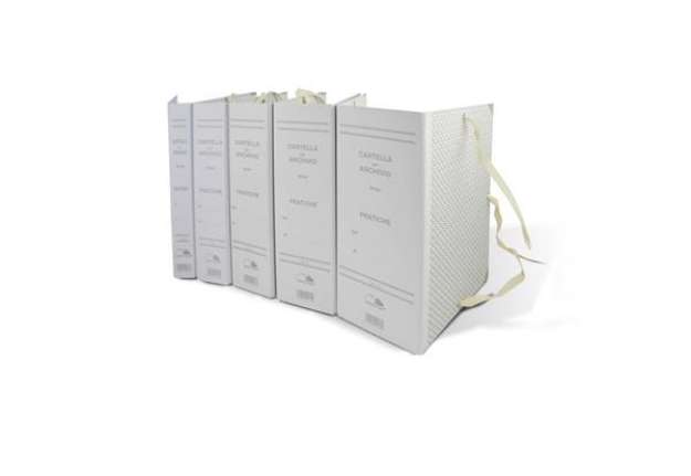 Immagine di Faldone con lacci occhiellati EURO-CART cartone da 1,8 mm dorso 5 cm - 25x35 cm CA05