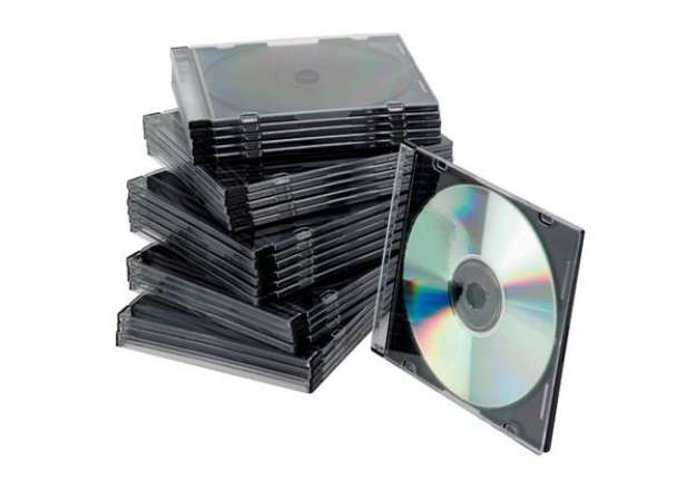Immagine di Porta CD/DVD Q-Connect Slim Case standard sp. 5 mm nero/trasparente conf. 25 pezzi - KF02210