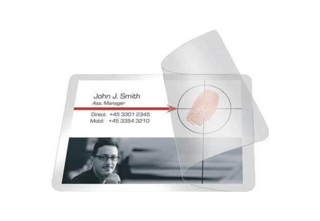 Immagine di Pouches per plastificazione a freddo Q-Connect per carte di credito f.to 10x6.6 cm Conf. 10 pezzi -