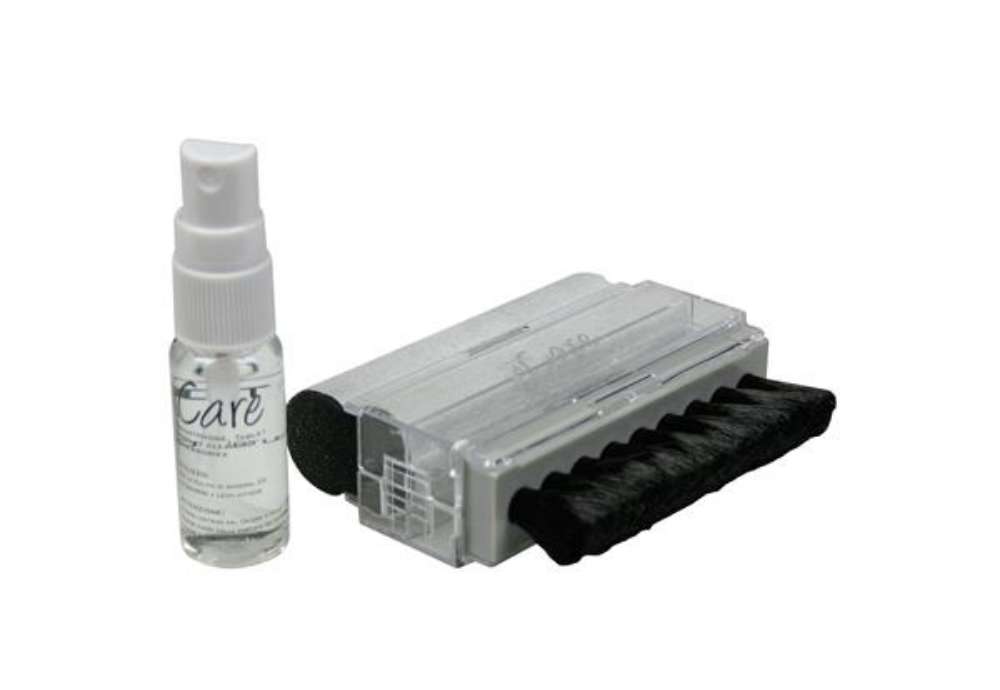 Immagine di Liquido per pulizia schermi - con spugna in microfibra - 20 ml - Mediacom