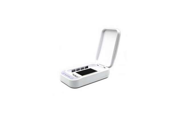 Immagine di Sterilizzatore UV portatile GekoClean per smartphone e mascherine, bianco, con caricabatterie e diff